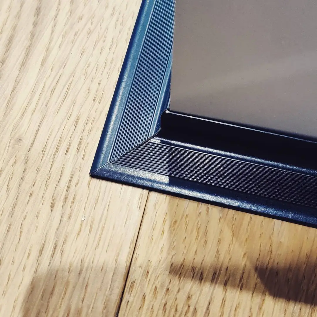 Плінтус алюмінієвий Антиплінтус Kluchuk Графіт - Зображення 2